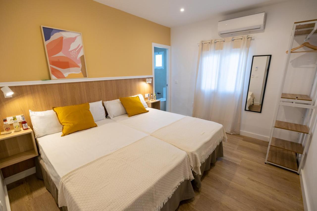 Hostal Royal Bliss Punta Umbría Exteriör bild